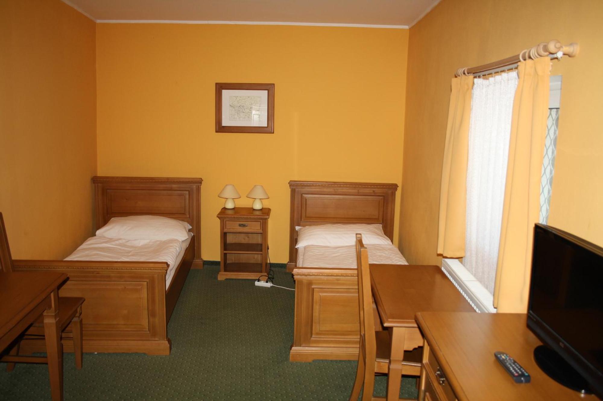 Hotel Boucek Mochov Extérieur photo