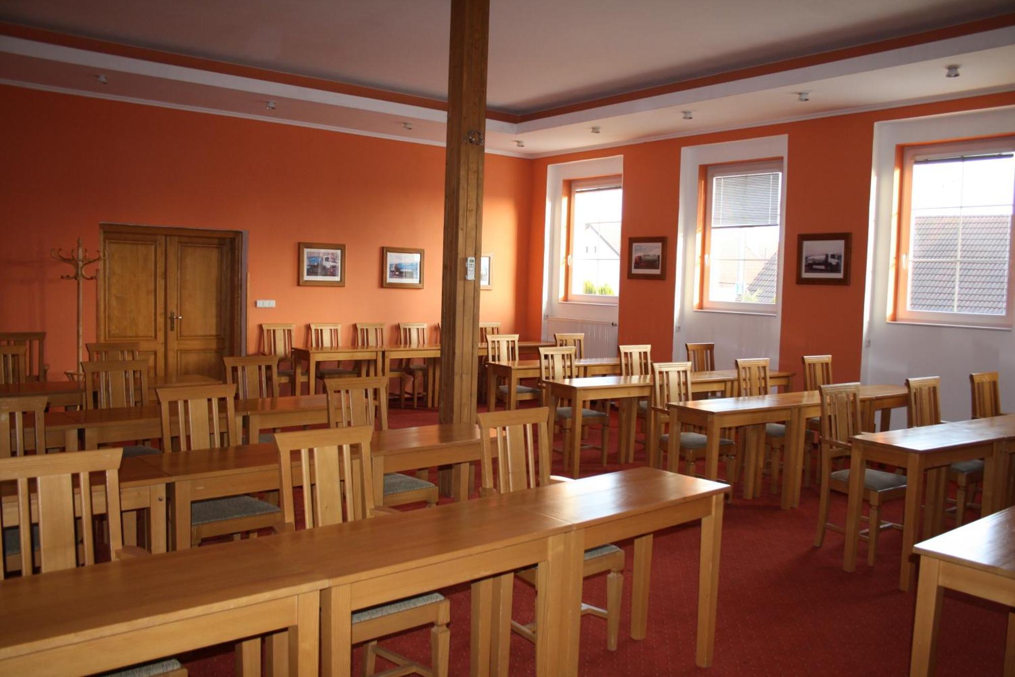 Hotel Boucek Mochov Extérieur photo
