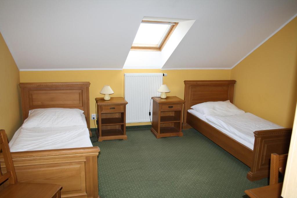 Hotel Boucek Mochov Chambre photo